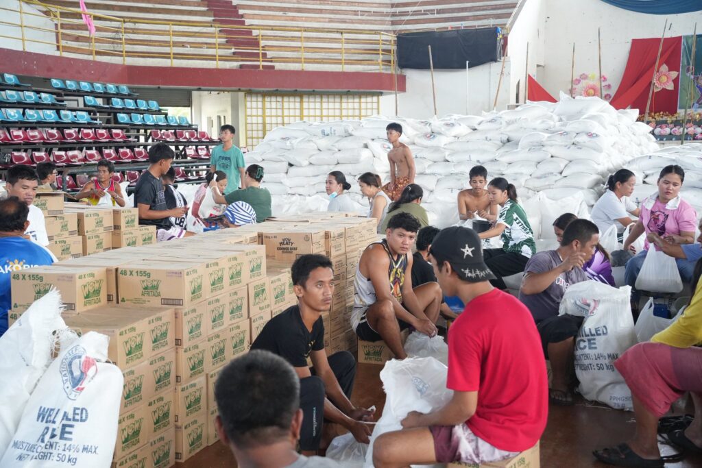 Pampanga Officials Coordinate Relief Efforts for Earthquake-Hit Bogo City