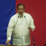 By House of Representatives of the Philippines - House transmits impeachment complaint to Senate. House of Representatives (5 February 2025)., Public Domain, https://commons.wikimedia.org/w/index.php?curid=159236543